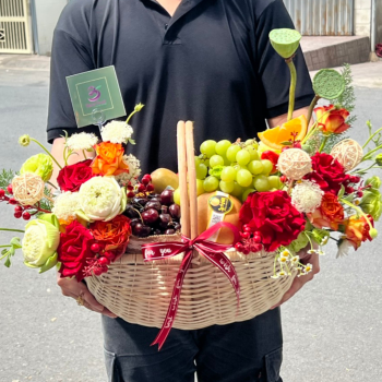 Giỏ quả trái mây đan