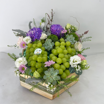 Hộp hoa quả lục giác tone tím xanh